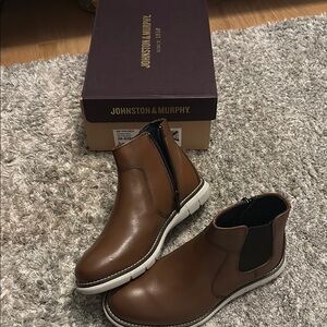Johnston & Murphy Brown Leather Chelsea Boots